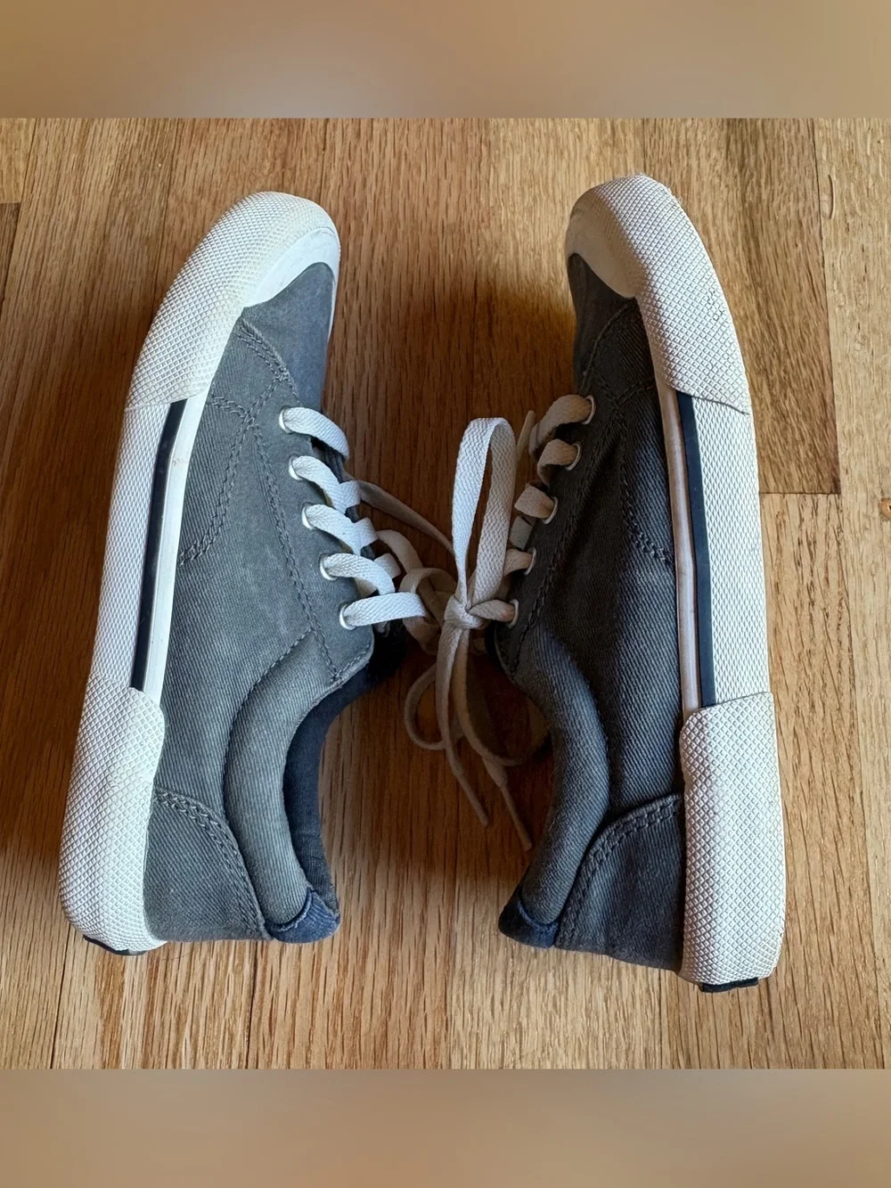 Kids Gray Canvas Lace-Up Sneakers Top-Siders
